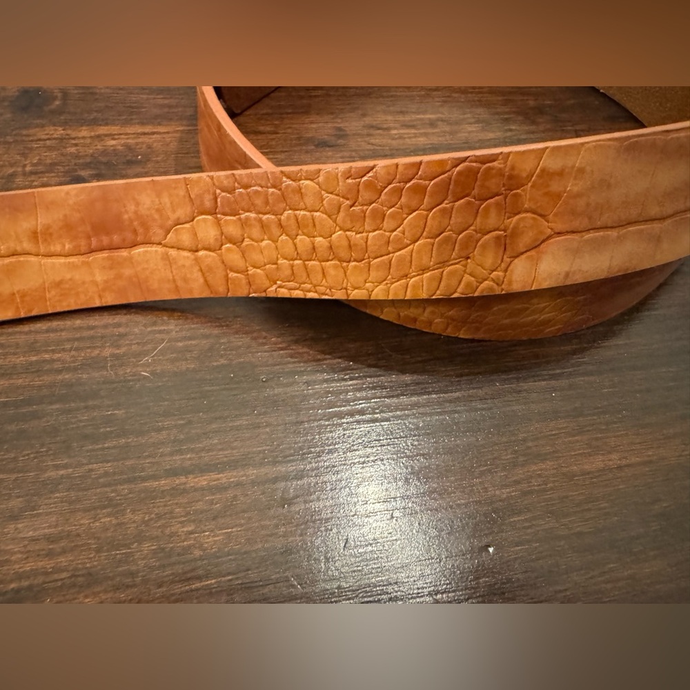 Women’s Tan Leather Belt most wanted XL NWT - Picture 3 of 4